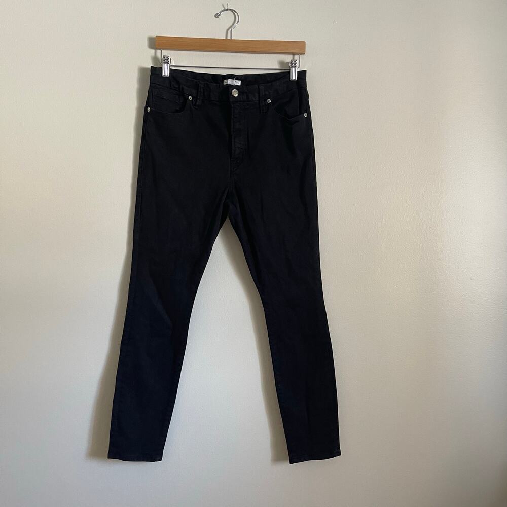Good American • Good Legs Skinny Jeans in Black001